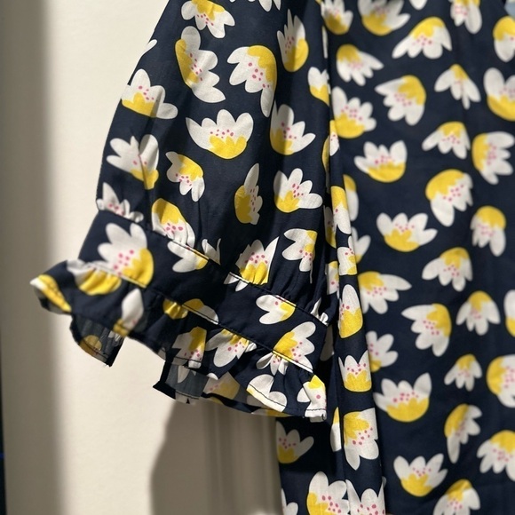 Jade By Melody yellow navy Puff Sleeve blouse summer spring shirt size medium‎ - Picture 7 of 8